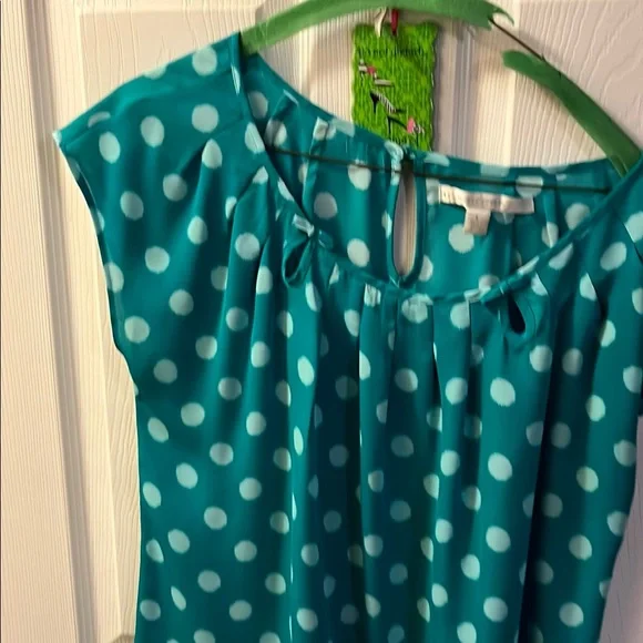 LC Lauren Conrad Teal Polka Dot Top - Picture 1 of 2